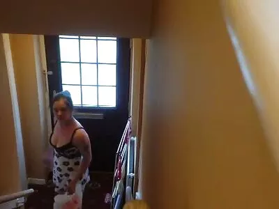 Elevii fac mature video sexy sex în grup și există un tip care filmează acțiune