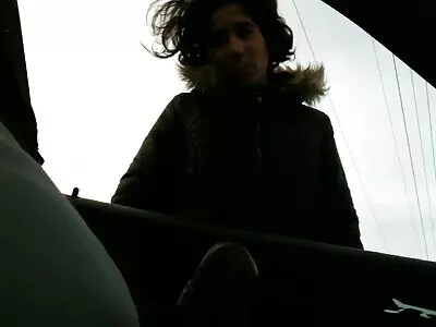 Babe adolescente ademenitoare care împart un lenjerie dama sexy penis mare în HD