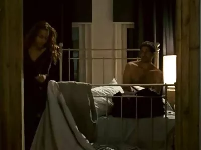 Desfrânata extrem de excitată vrea să-l simtă în lenjerie intima sexy toate găurile ei
