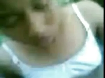 Norocosul domn are la dispoziție lenjerie intima sexy două fete tinere