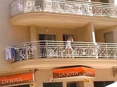 Sexul oral este o modalitate perfectă de haine sexi a arăta respect unul față de celălalt