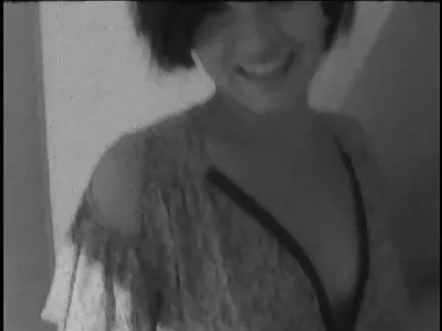 Jaful a fost liniștit până când ea a apărut și l-a chiloti sexi stricat