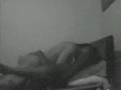 Rusă cu muie în aer liber cu fantă strânsă pentru lenjerie sexy ieftina iubit