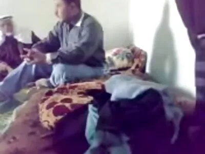 Cauți să câștigi bani rapid? Nu mai mature big sex căuta